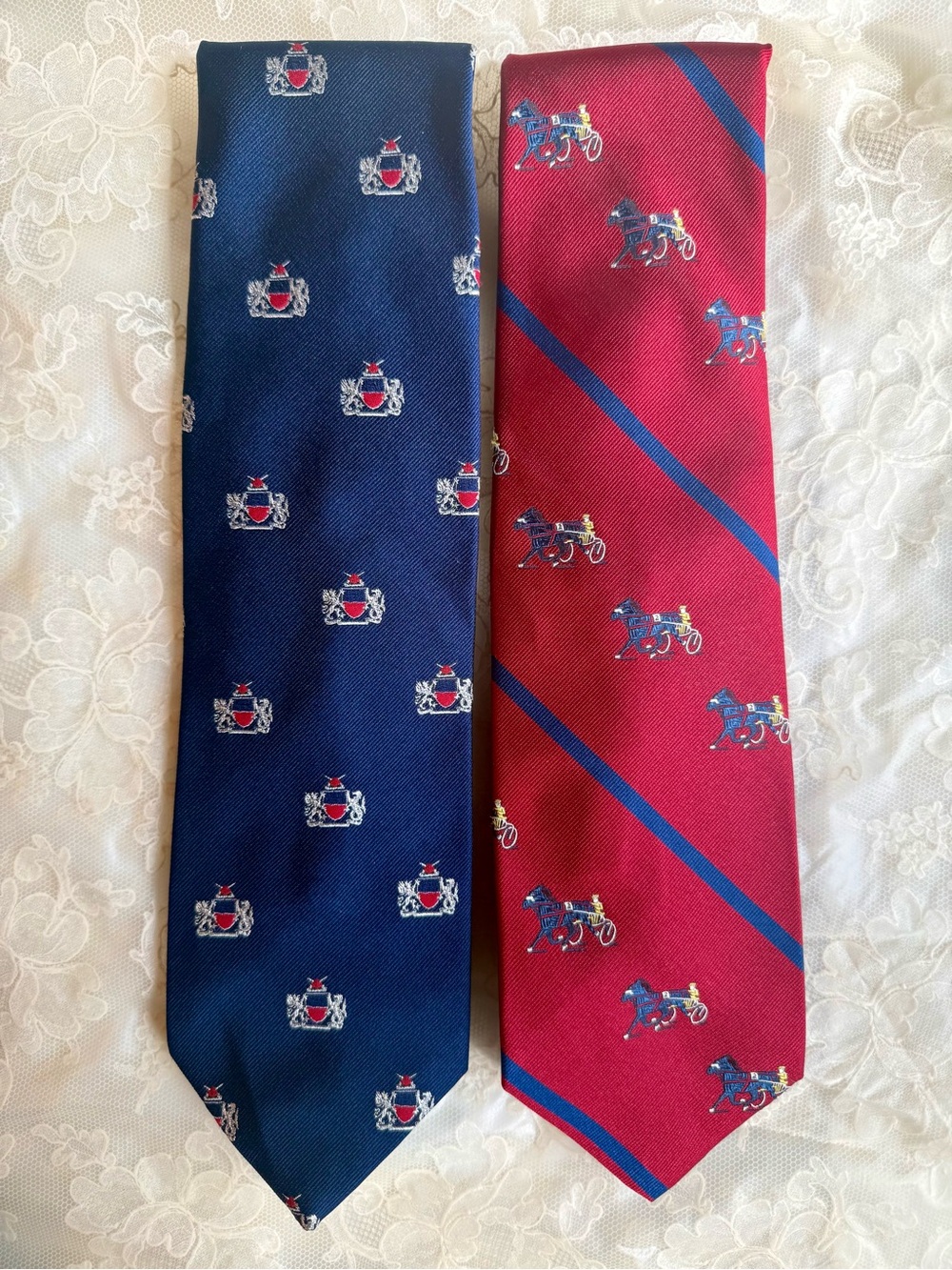 2 Vtg Diplomat Resilio Ties Navy Crest & Red Carriage Equestrian Polo Motif